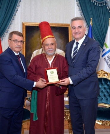 Bursa’nın ahisi köfteci Ceylan Çetin oldu