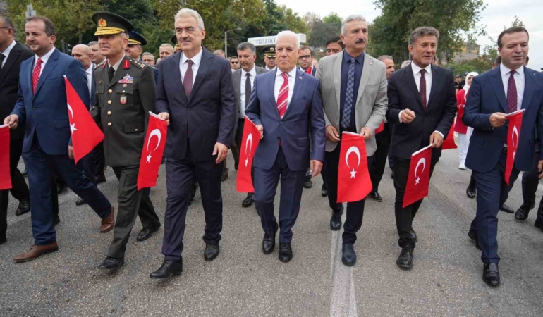Bursa’nın düşman işgalinden kurtuluşu coşkuyla kutlandı