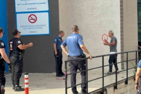 Bursa’nın göbeğinde hareketli saatler.. Kolonya içti, bıçakla kendi kesti