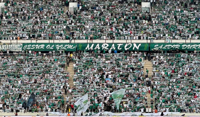 Bursaspor 3 saatte 40 bin bilet sattı