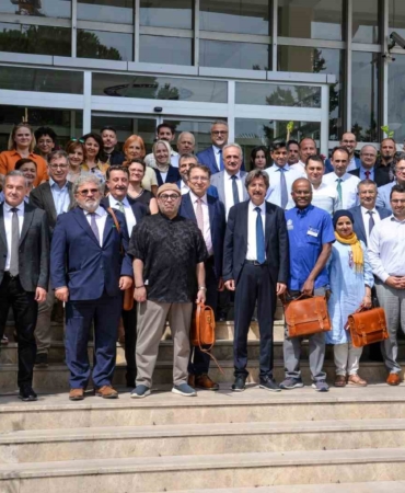 BUÜ Uluslararası Akademik Danışma Kurulu ilk toplantısını yaptı