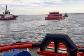 Çanakkale Boğazı’ndan geçen ’Esenkıyı’ yedeklisi makine arızası yaptı