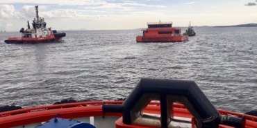Çanakkale Boğazı’ndan geçen ’Esenkıyı’ yedeklisi makine arızası yaptı