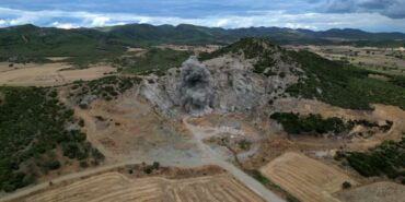Çanakkale’de köylünün bulduğu 109 yıllık top mermileri böyle imha edildi