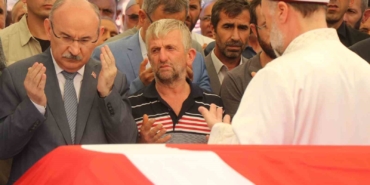 Cephanelik gibi patlayan fabrikada hayatını kaybetmişti, son yolculuğuna uğurlandı