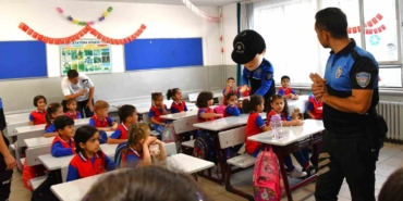 Cesur’dan minik öğrencilere sürpriz