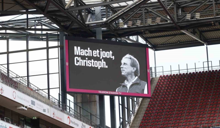 Christoph Daum için Köln Stadyumu’nda tören düzenlendi