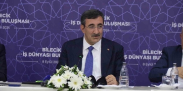Cumhurbaşkanı Yardımcısı Yılmaz: "OVP’nin ciddi anlamda çalıştığını, sonuç ürettiğini ve Türkiye’yi arzu ettiğimiz doğrultulara doğru taşıdığını düşünüyoruz"