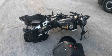 D-100’de otomobil ile motosiklet çarpıştı: 1 ağır yaralı