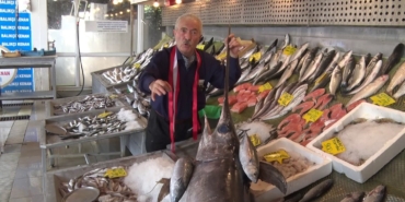 Denizlerde palamut ve kılıç balığı bolluğu tezgahlara yansıdı