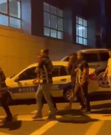 Düğün konvoyunda trafiği tehlikeye düşüren şahıslara 22 bin 770 TL para cezası