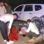 Düğün salonuna dönüş yapan araca motosiklet çarptı: 2 kişi yaralı