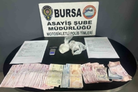 ’Dur’ ihtarına uymayarak kaçan otomobil mısır tarlasında yakalandı