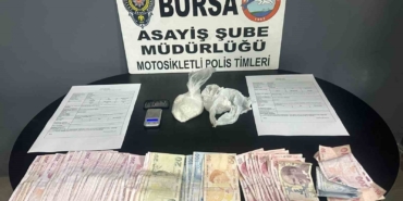 ’Dur’ ihtarına uymayarak kaçan otomobil mısır tarlasında yakalandı