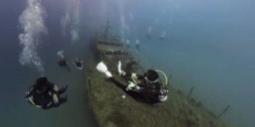 Edirne’de dalgıçlar İbrice Limanı açıklarındaki batık gemiyi görüntülediler