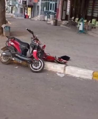 Edirne’de otomobil ile elektrikli motosiklet çarpıştı: 2 yaralı