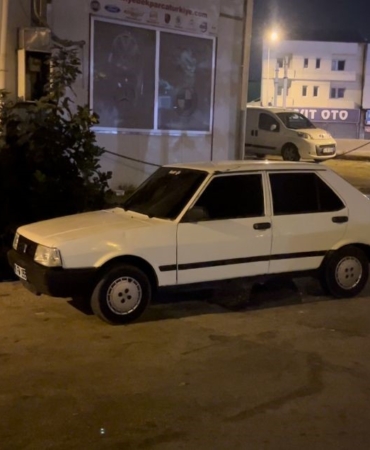 Ehliyetini vermemek için direndi, ’Eşimle telefonda görüşüyorum’ dedi