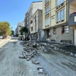 Esenyurt Belediyesi, yolları yeniliyor