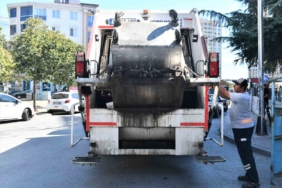 Esenyurt’ta temizlik seferberliği: Çöp konteynerleri yenileniyor ve dezenfekte ediliyor