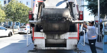 Esenyurt’ta temizlik seferberliği: Çöp konteynerleri yenileniyor ve dezenfekte ediliyor