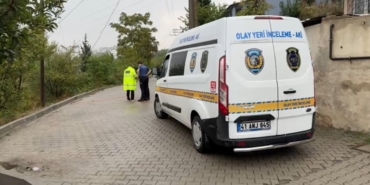 Evinin önünde silahlı saldırıya uğradı: 1 yaralı