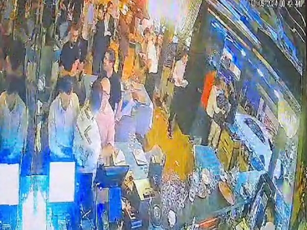 Fatih’te 1 kişinin hayatını kaybettiği "kadınlara yan bakma" kavgasının güvenlik kamerası görüntüleri ortaya çıktı