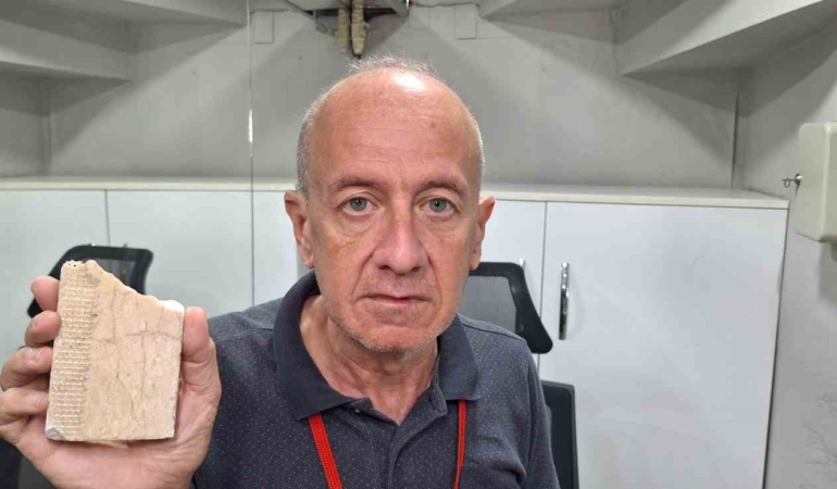 Fatih’te uçucu madde kullanan 3 çocuk hasta karşılama personelini darp etti: O anlar kamerada