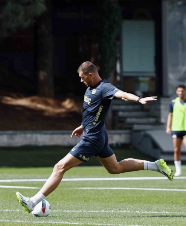 Fenerbahçe’de derbi mesaisi başladı