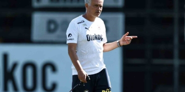 Fenerbahçe’de Sofyan Amrabat, ilk antrenmanına çıktı