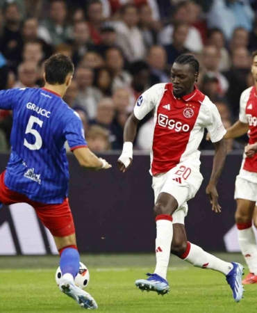 Galatasaray ve Beşiktaş’ın rakibi Ajax, Fortuna Sittard’ı farklı yendi