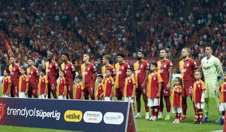 Galatasaray’da 6 değişiklik