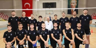 Gebze Belediyesi Voleybol Takımı hazırlık turnuvasına çıkacak