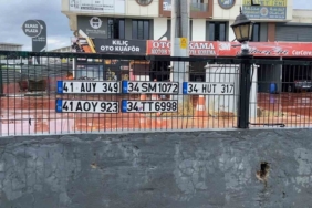 Gebze’de sağanak sürücülere zor anlar yaşattı