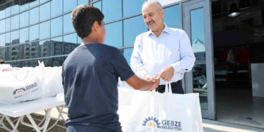 Gebzeli öğrencilere eğitim desteği