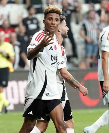 Gedson Fernandes gollerine devam ediyor