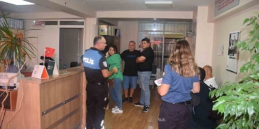 Gemlik Polisi dolandırıcılık olaylarına ilişkin bilgilendirme yaptı