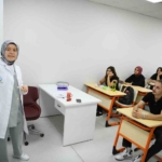 Gençlik merkezinde ilk ders başladı