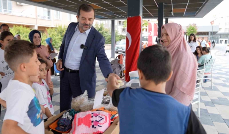 “Gürsu Maharetli Eller Çarşısı” üreten kadınları buluşturuyor