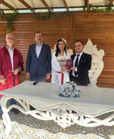 Gürsu’yu evlendiren adam artık emekli