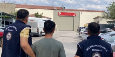 Hapis cezasıyla aranan zanlı kardeşine ait kimlikle yakalandı