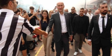 Hüseyin Yücel: "Trabzonspor maçını kazanıp en güzel hediyeyi Beşiktaş camiasına vermek istiyoruz"