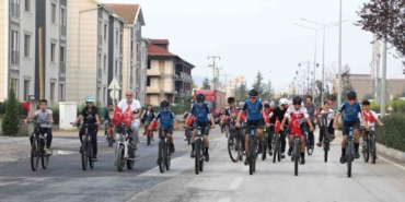 İnegöl’de zaferden kurtuluşa pedal basıldı