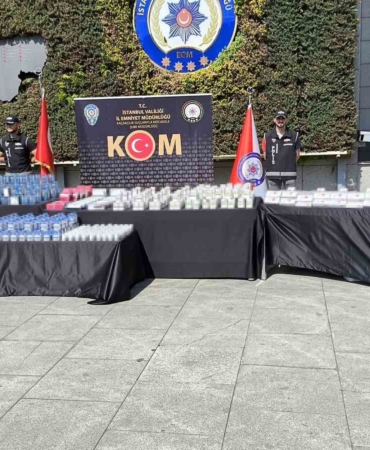 İstanbul’da 150 milyon liralık kaçak ilaç ele geçirildi