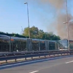 İstanbul’da korkutan metrobüs yangını