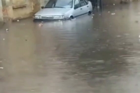 İstanbul’da sağanak yağış etkili oldu, yollar göle döndü