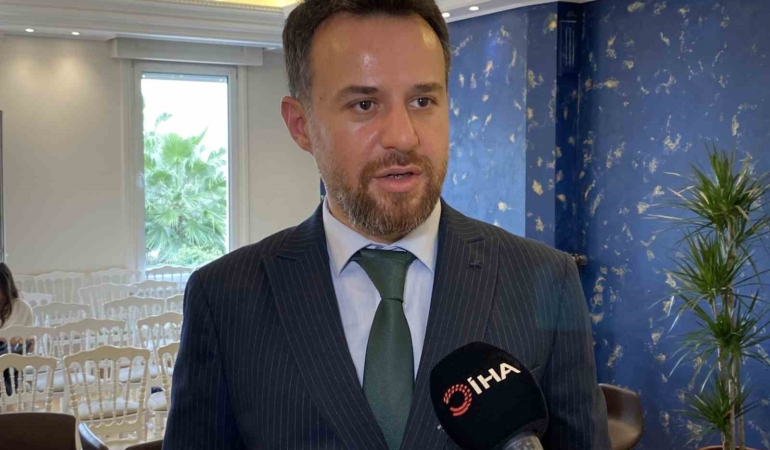 İstanbul’daki sağlık çalıştayında imajı bozan merdiven altı kuruluşlar masaya yatırılacak
