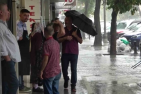 İstanbul’un Anadolu Yakasında yağmur etkisini gösteriyor
