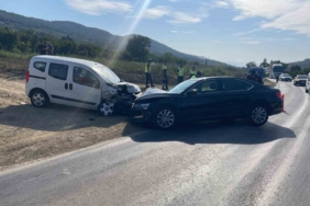 İznik kaymakamı makam aracıyla kaza geçirdi