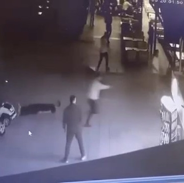 Kafede işlenen çifte cinayet kamerada