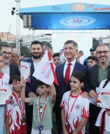 Kağıthane’de Yaz Spor Okulları kapanış töreni gerçekleştirildi